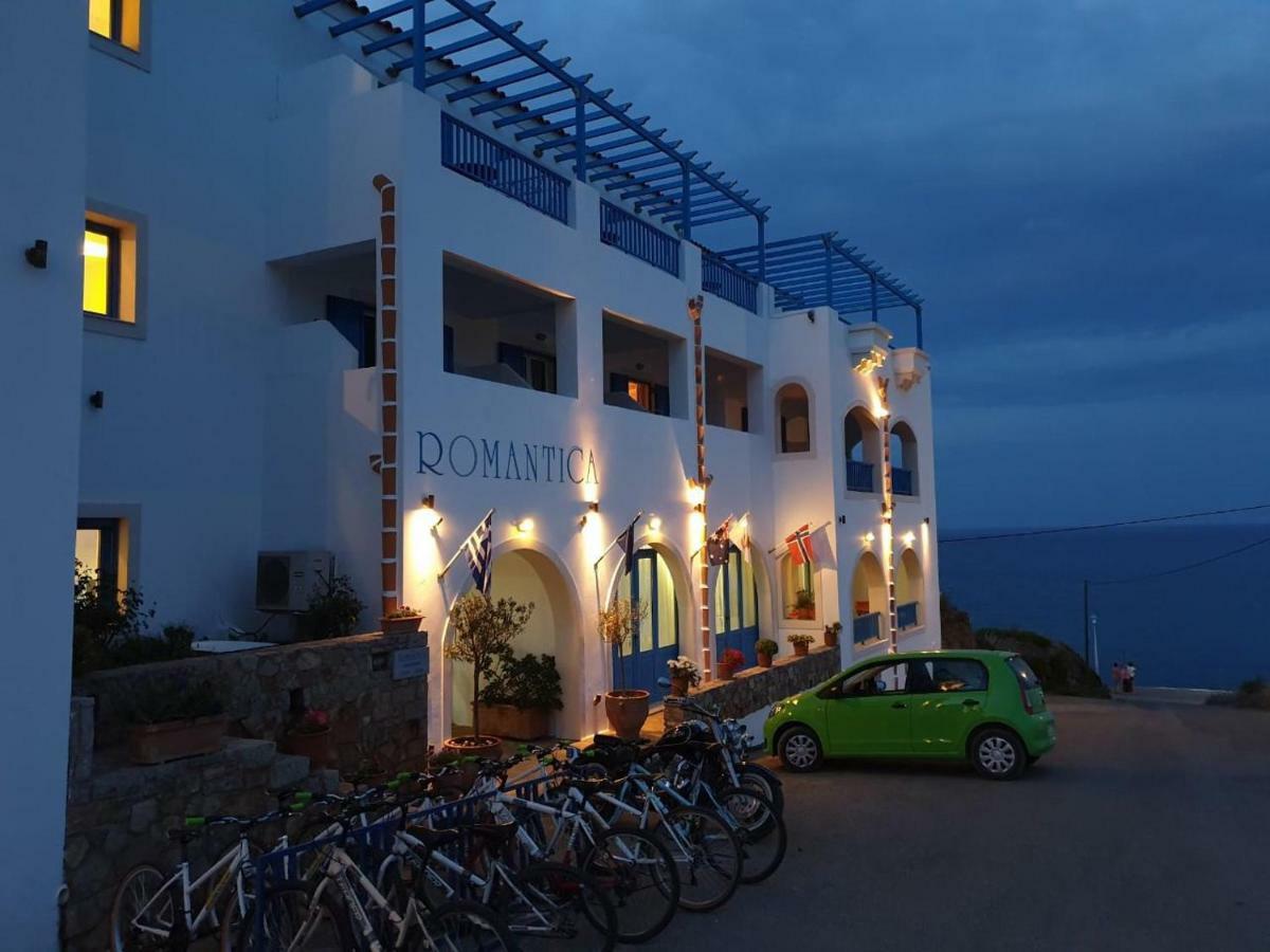 罗曼缇卡酒店 Agia Pelagia  外观 照片